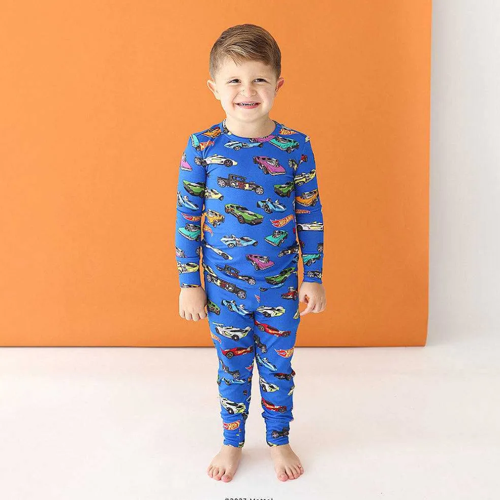 Posh Peanut Classic Pajama Set Hot