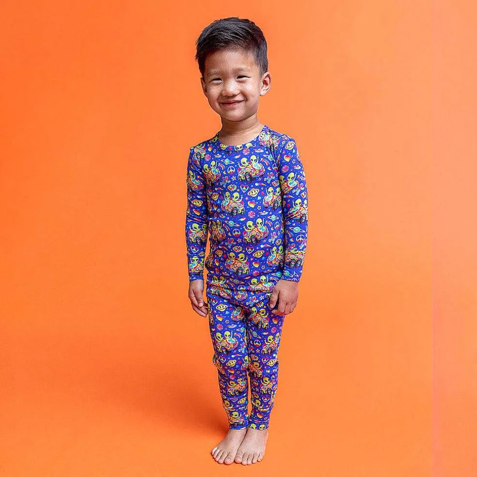 Posh Peanut Classic Pajama Set New