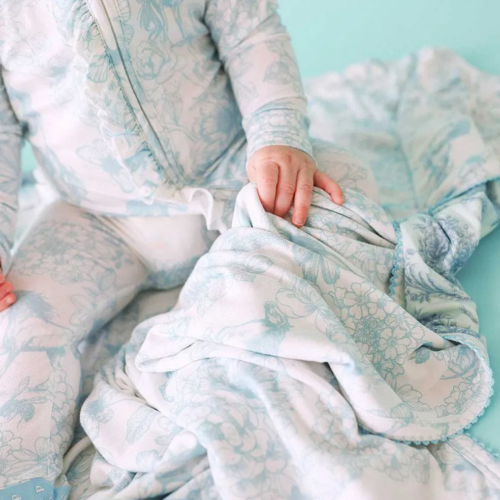 Posh Peanut Picot Patoo® Blanket Hot