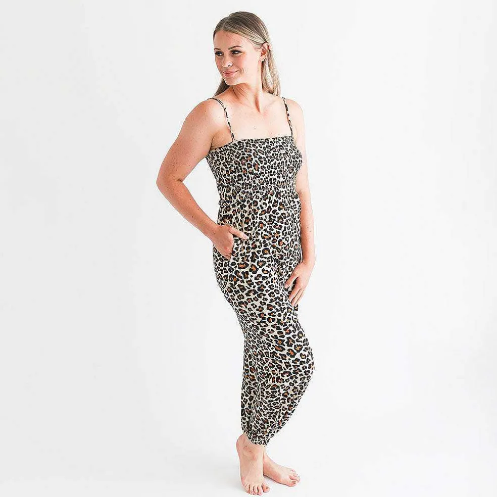 Posh Peanut Women'S Sleeveless Smocked Jumpsuit Sale